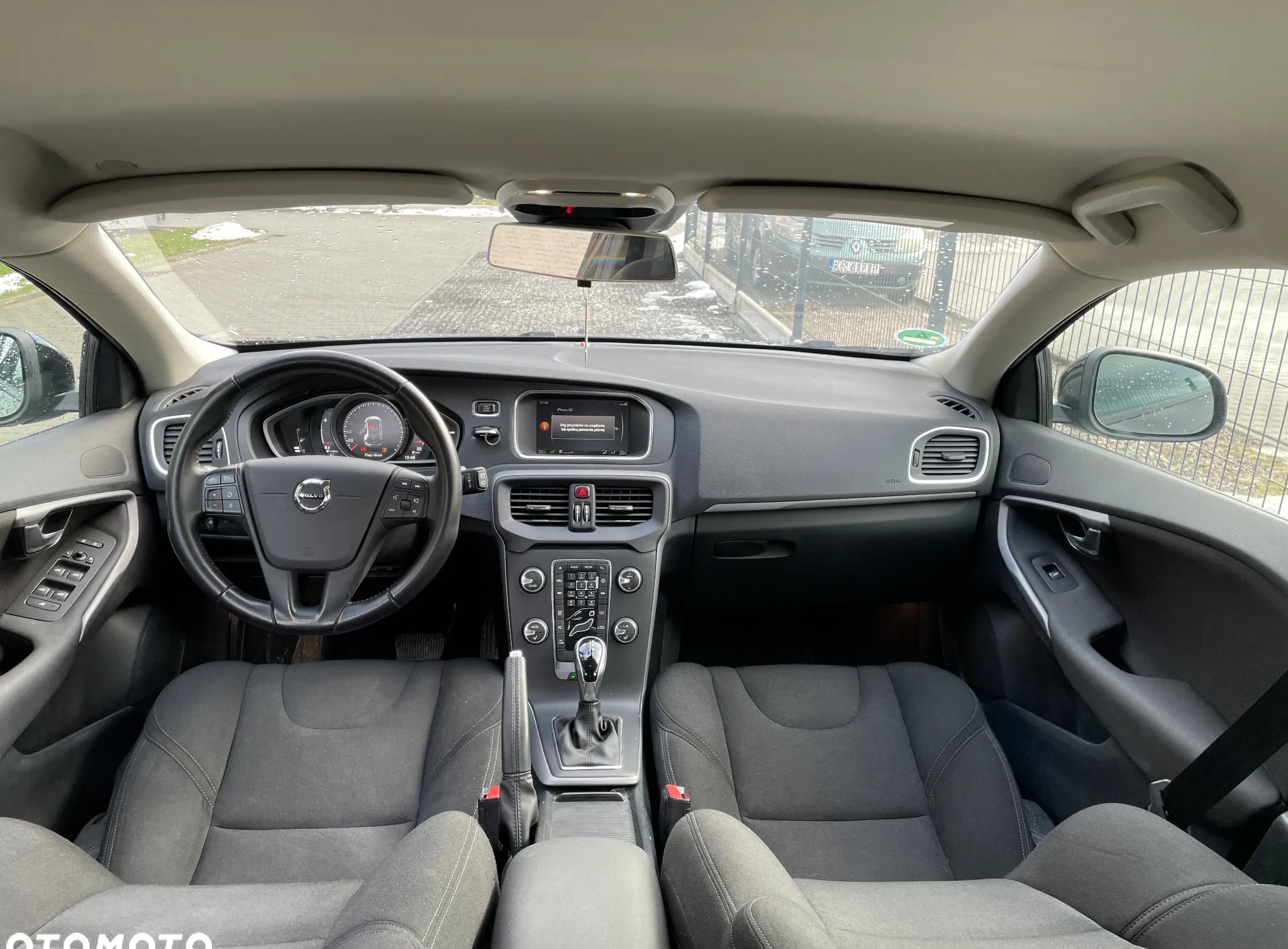 Volvo V40 cena 59040 przebieg: 191000, rok produkcji 2017 z Kraków małe 37